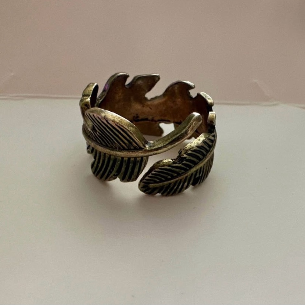 Feather Ring